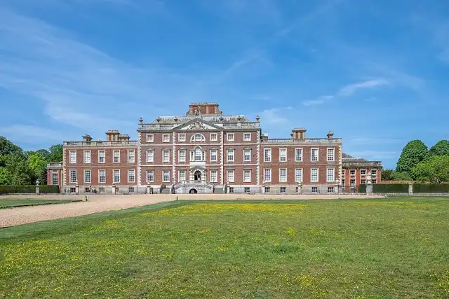 Wimpole: WIMPOLE HALL, exterior from S, Grade I