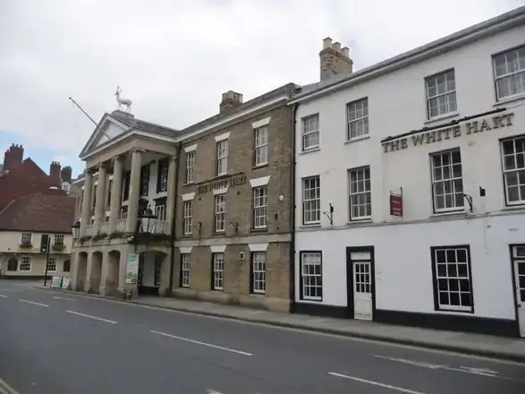 Salisbury: the White Hart Hotel