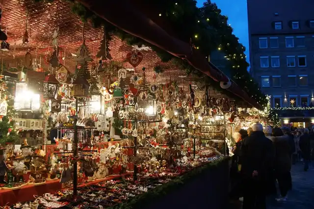 Christmas ornament stall at Nuremberg’s Christkindlesmarkt, December 2018