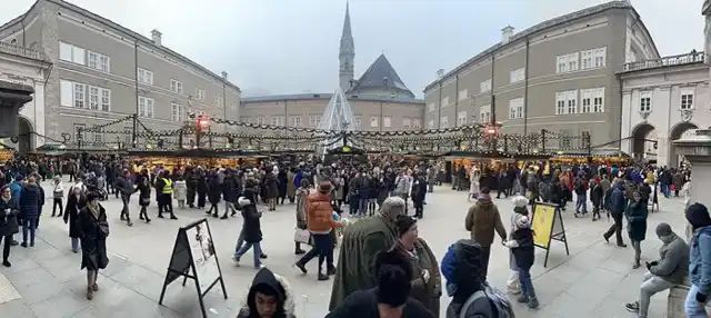 Residenzplatz Christmas market in December 2024